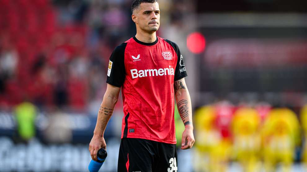 Xhaka: Chúng ta sẽ không nói về việc ai sẽ rời đội trong phòng thay đồ. Sẽ không có ai ngoại trừ Ta được ký hợp đồng miễn phí vào mùa hè này.