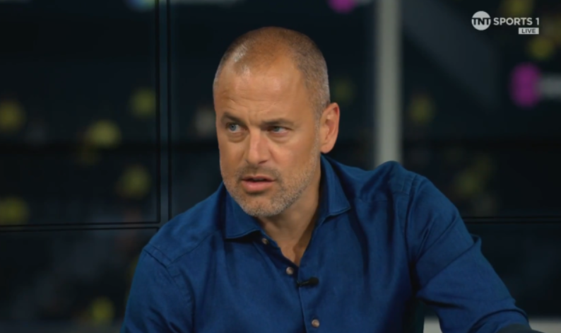 Joe Cole: Barcelona bộc lộ nhiều điểm yếu và sẽ gặp khó khăn trước Bayern hoặc Inter Milan