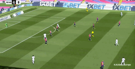 World Sports xem xét các quyết định gây tranh cãi trong trận derby quốc gia: Chuameni thoát thẻ đỏ + không bị phạt vì lỗi dùng tay chơi bóng