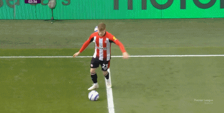 Sau khi bị đánh bại trước rồi phản công, các cầu thủ trẻ của Manchester United đã cho Brentford thấy khả năng và điểm yếu của họ