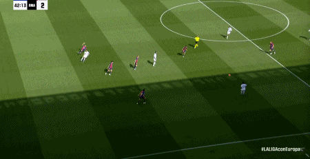 World Sports xem xét các quyết định gây tranh cãi trong trận derby quốc gia: Chuameni thoát thẻ đỏ + không bị phạt vì lỗi dùng tay chơi bóng