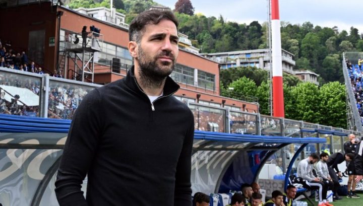 Di Marzio: Inter Milan đã bắt đầu liên hệ với Fabregas, những lựa chọn thay thế là Chivu và Vieira