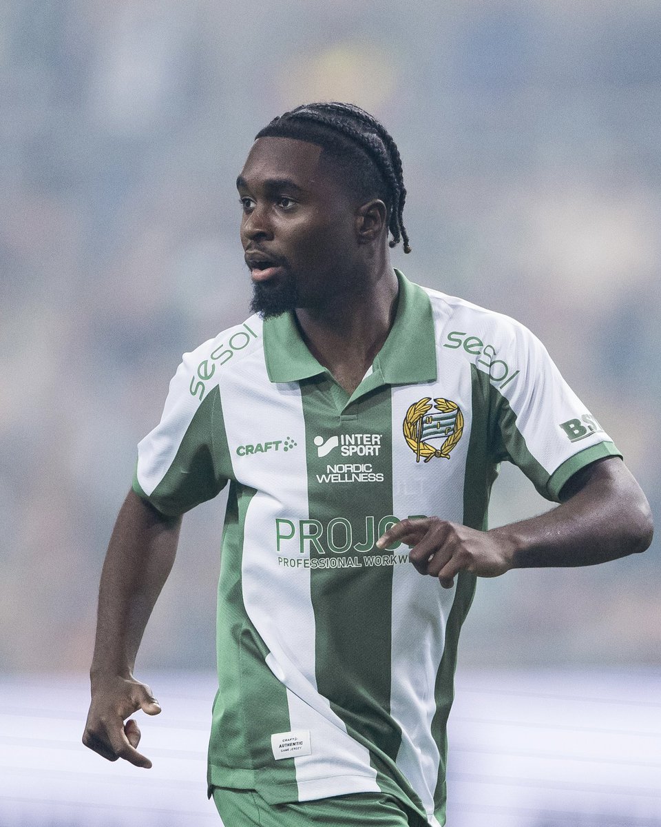 Tin đồn chuyển nhượng hàng ngày: Rashford sẽ gia nhập Barcelona theo dạng cho mượn + mua lại, Liverpool trả Ekitik 90 triệu Tin đồn chuyển nhượng hàng ngày: Rashford sẽ gia nhập Barcelona theo dạng cho mượn + mua lại, Liverpool trả Ekitik 90 triệu