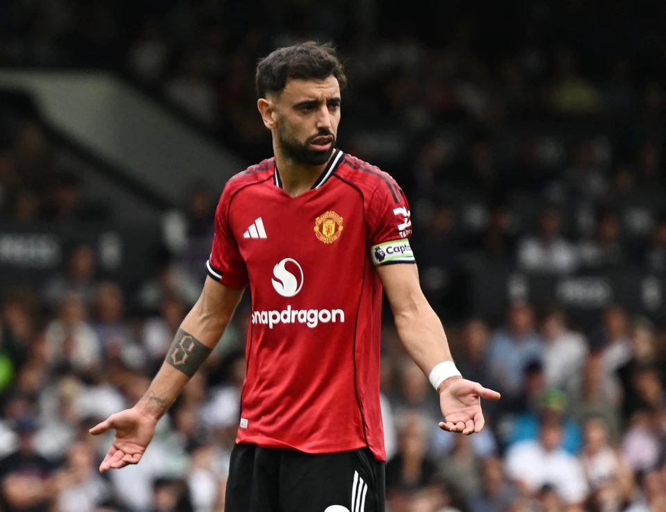 Phí B: Chúng tôi cảm thấy thất vọng vì không thắng trận đấu, nhưng bị trọng tài đẩy không phải là lý do để bỏ lỡ quả phạt đền