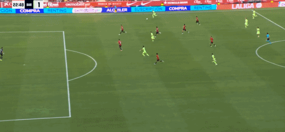 Một bàn thắng gây tranh cãi, hai thẻ đỏ, và cú đá cắt kéo của Rafi! Cùng nhìn lại những quyết định gây tranh cãi của trọng tài trong chiến thắng 3-0 của Barcelona trước Mallorca.