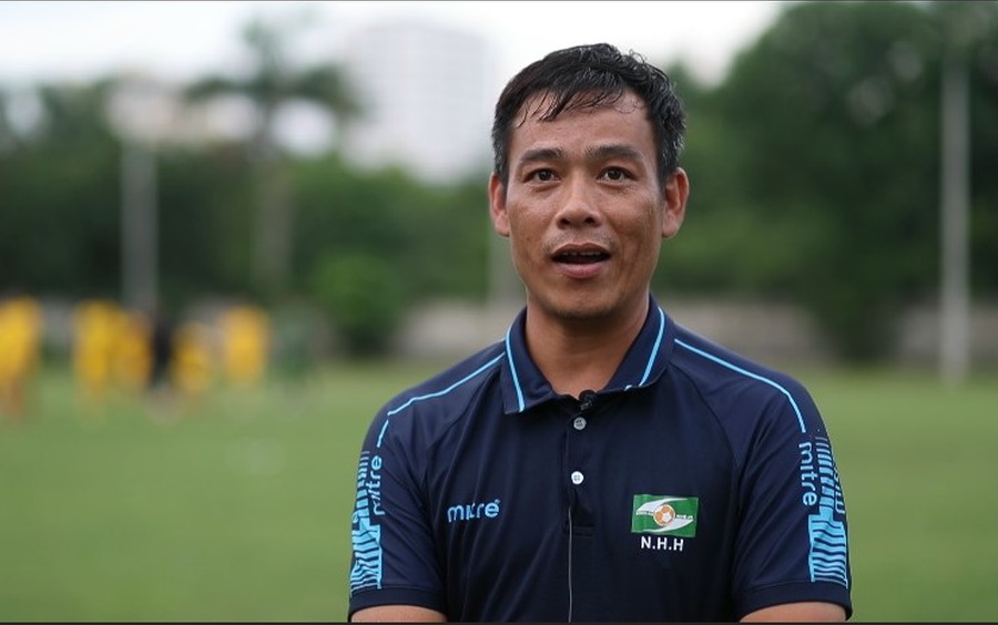 Cựu tuyển thủ Việt Nam quay lại huấn luyện SLNA