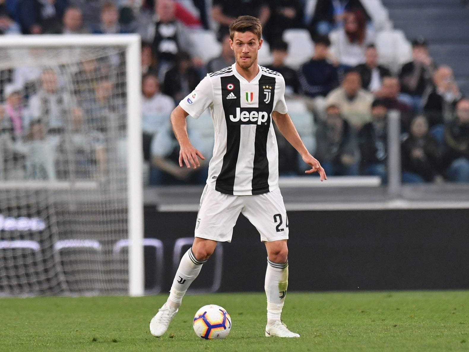 Daniele Rugani: Chẳng sao đâu nếu ta không huy hoàng